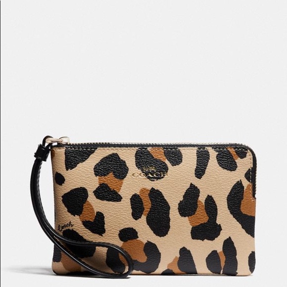 ❤️SOLD❤️Authentic Coach wristlet animal print - Picture 6 of 7